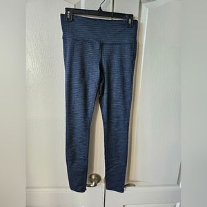 Athleta chaturanga tight, blue/black, small